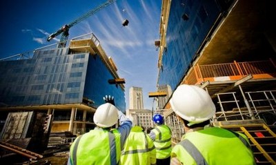 Поперечное сечение моста в месте примыкания к пилону Поперечное сечение моста в месте примыкания к пилону